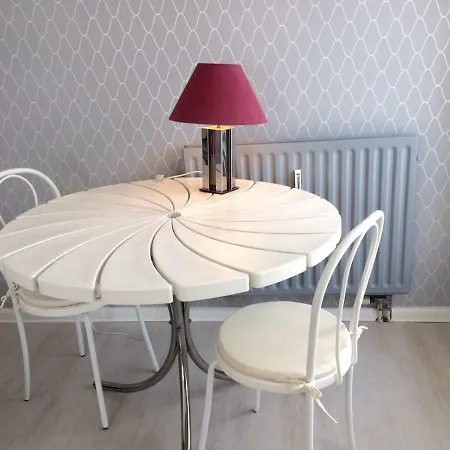 Deux Pieces A Cabourg-plage. Entre Thalasso Et Golf, Les Sejours D'heloise Apartment *